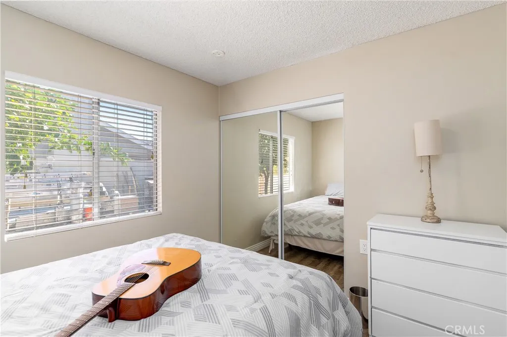 22742 Glendon Drive, Moreno Valley, California 92557 home-pic-18