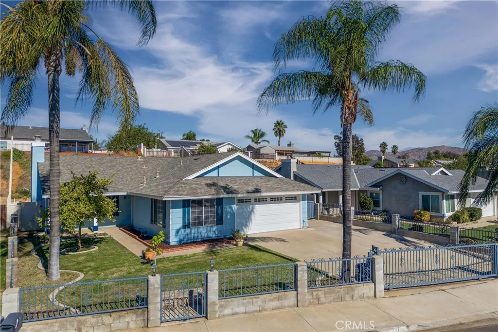 22742 Glendon Drive, Moreno Valley, California 92557 home-pic-27