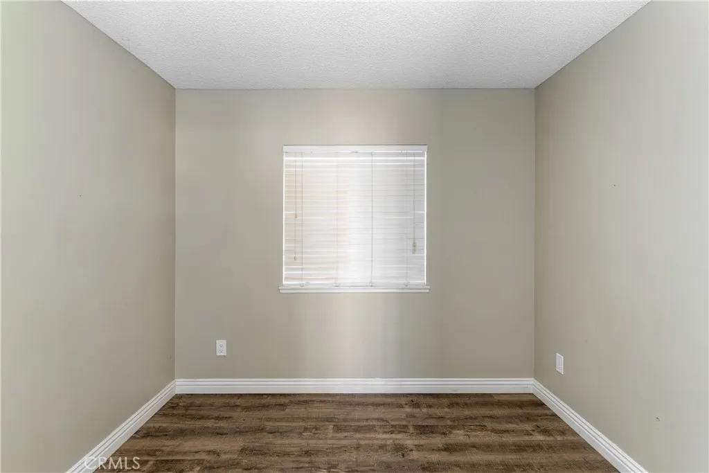 22742 Glendon Drive, Moreno Valley, California 92557 home-pic-20
