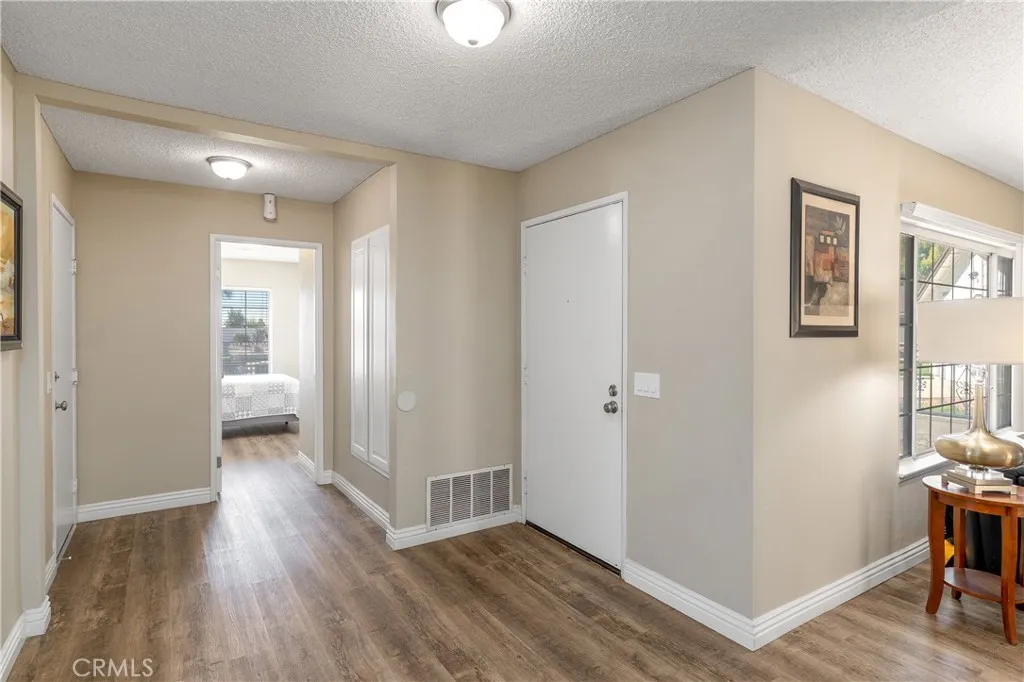 22742 Glendon Drive, Moreno Valley, California 92557 home-pic-8