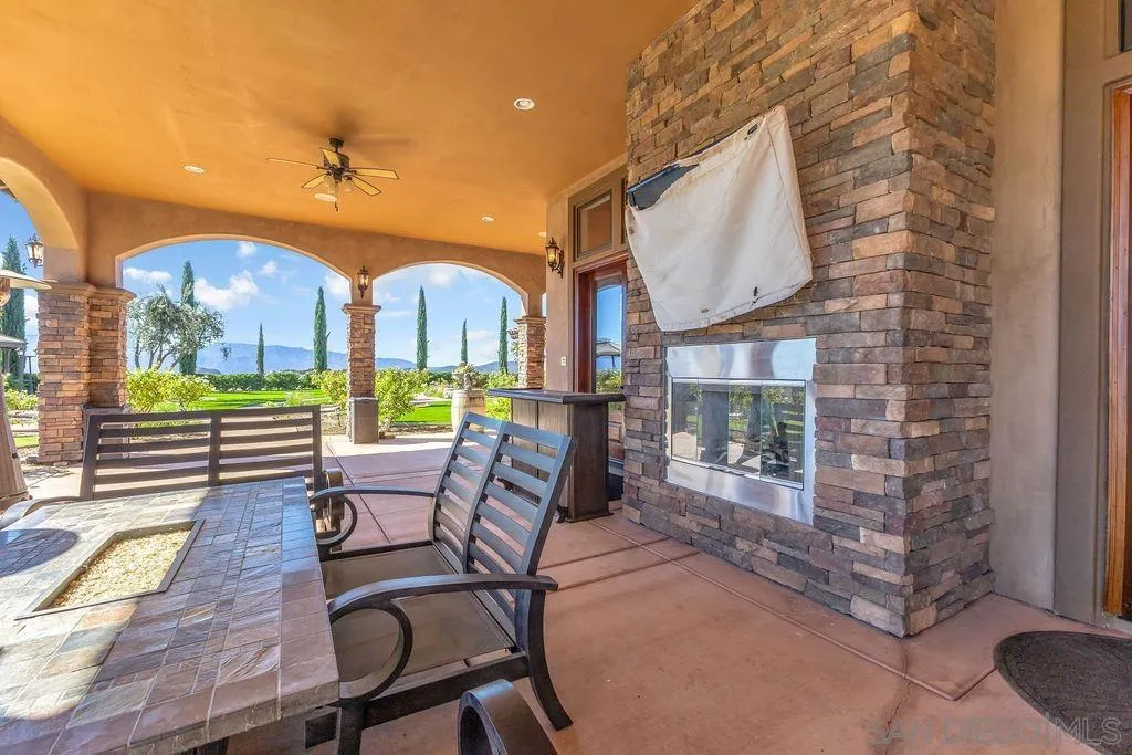 39345 San Ignacio Rd, Hemet, California 92544 home-pic-74