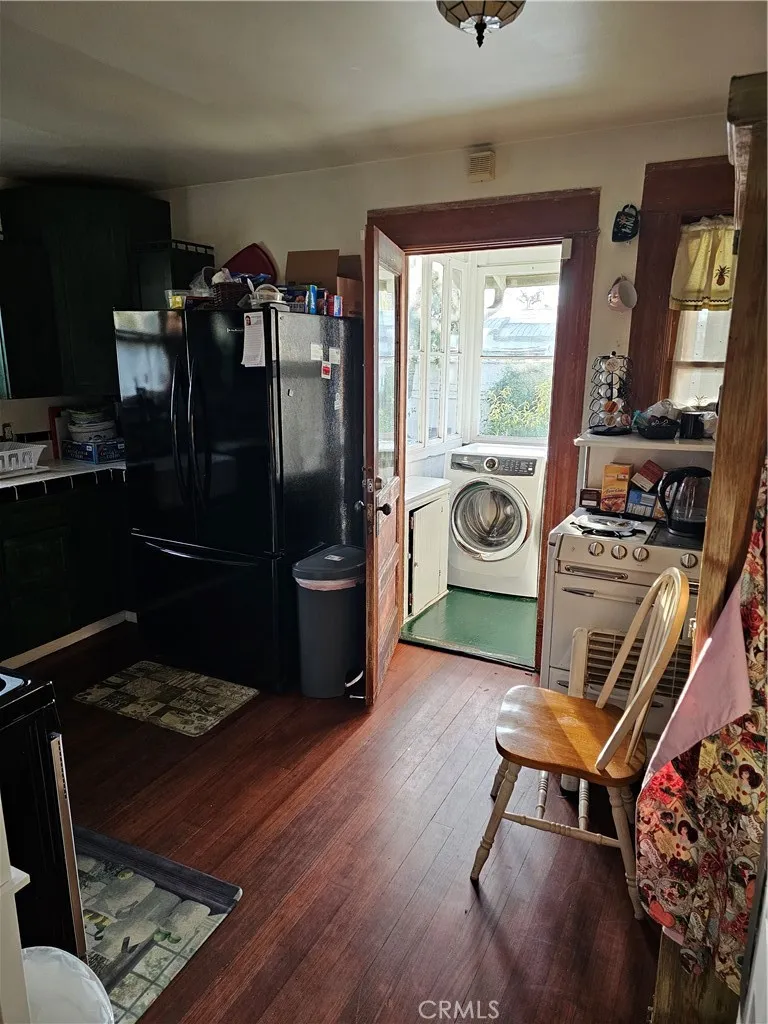 1820 N Bush, Santa Ana, California 92706 home-pic-14