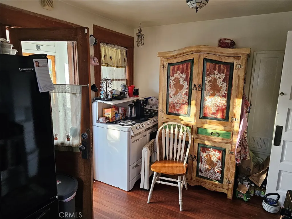 1820 N Bush, Santa Ana, California 92706 home-pic-13