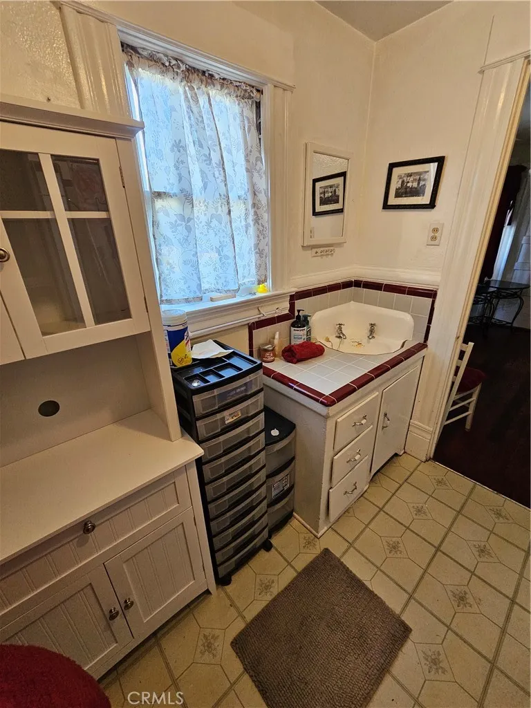 1820 N Bush, Santa Ana, California 92706 home-pic-6