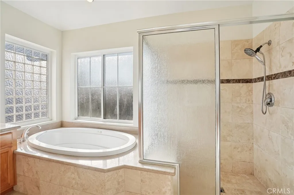 17405 Jasmine Way, Cerritos, California 90703 home-pic-26