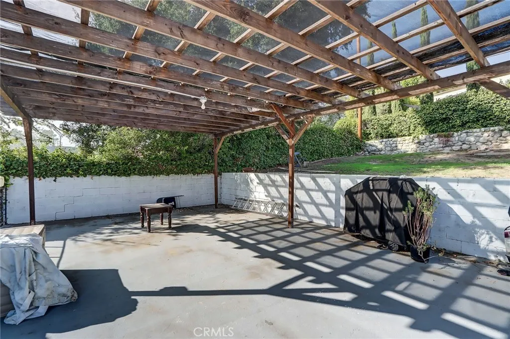 1567 Fair Park Avenue, Eagle Rock, California 90041 home-pic-16