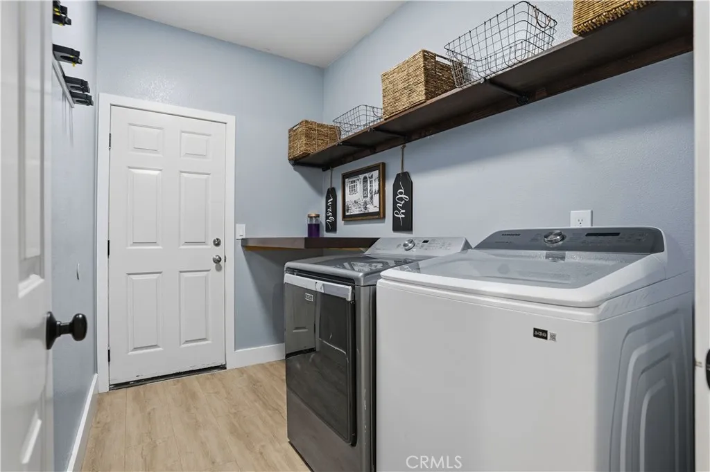 26068 Pinto Court, Moreno Valley, California 92555 home-pic-22
