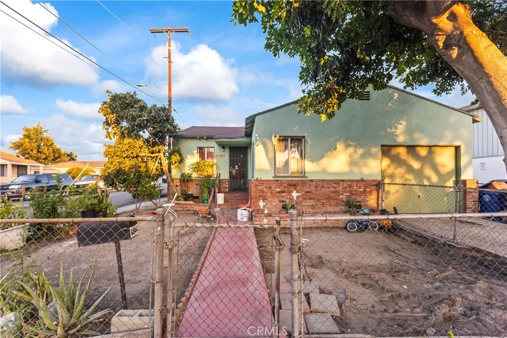 4860 Bell, Bell, California 90201 home-pic-6