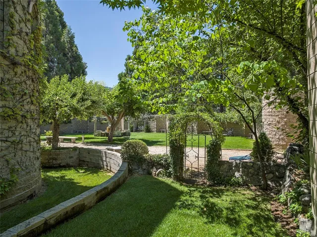 38838 Birch Creek, Oak Glen, California 92399