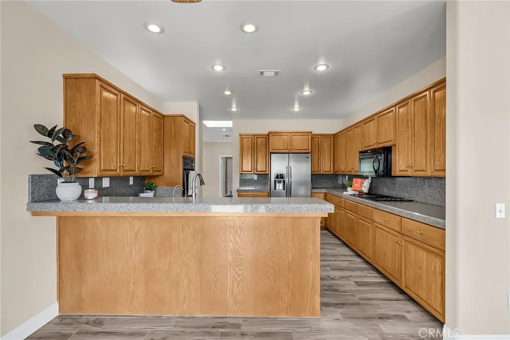 30263 Swan Point, Canyon Lake, California 92587 home-pic-16