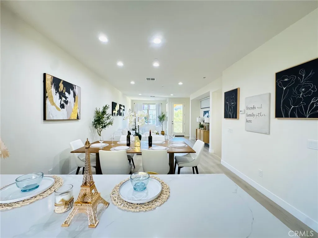 52 Capricorn, Irvine, California 92618 home-pic-1
