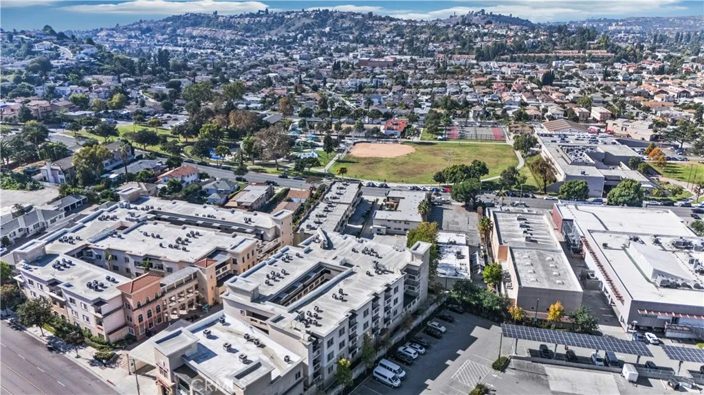 421 S Garfield 10, Monterey Park, California 91754 home-pic-19