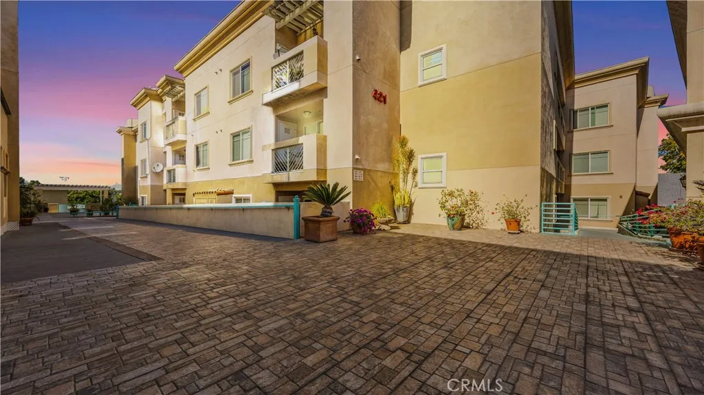 421 S Garfield 10, Monterey Park, California 91754 home-pic-0