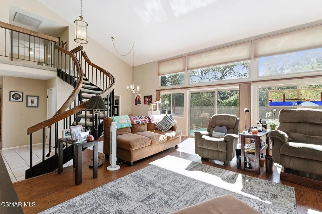 3366 Blue Ridge Court, Westlake Village, California 91362 home-pic-10