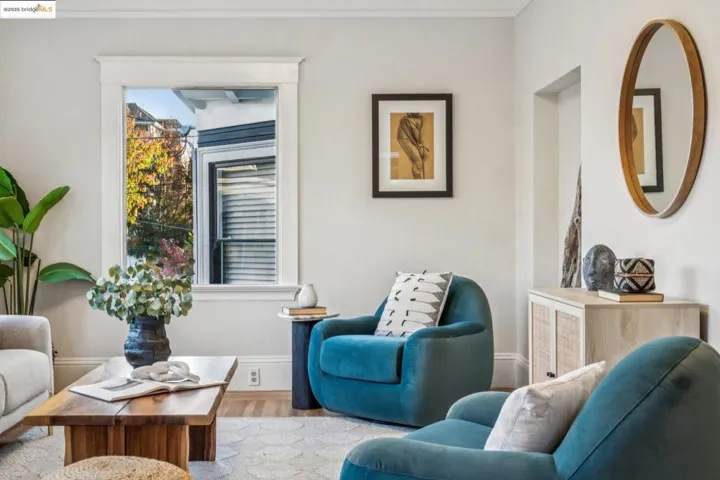 4117 Gilbert St, Oakland, California 94611