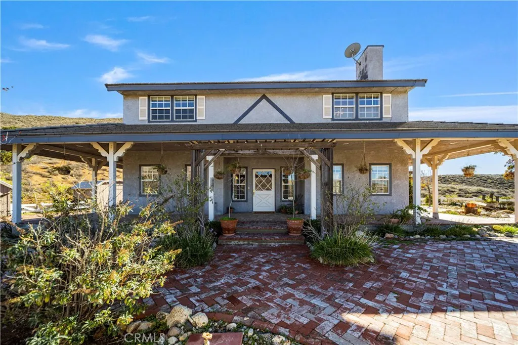 4131 Pelona Canyon Road, Acton, California 93510 home-pic-45