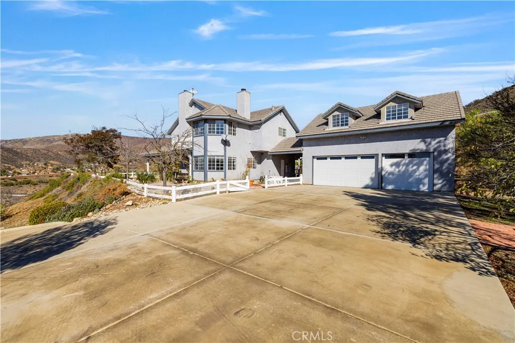4131 Pelona Canyon Road, Acton, California 93510 home-pic-0