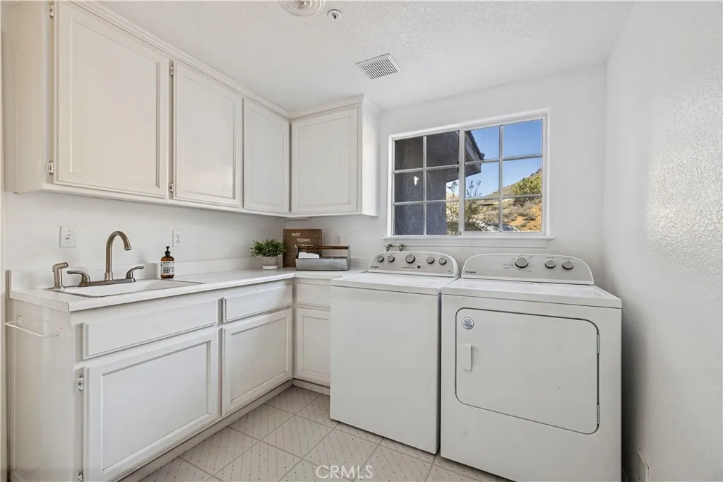 4131 Pelona Canyon Road, Acton, California 93510 home-pic-22