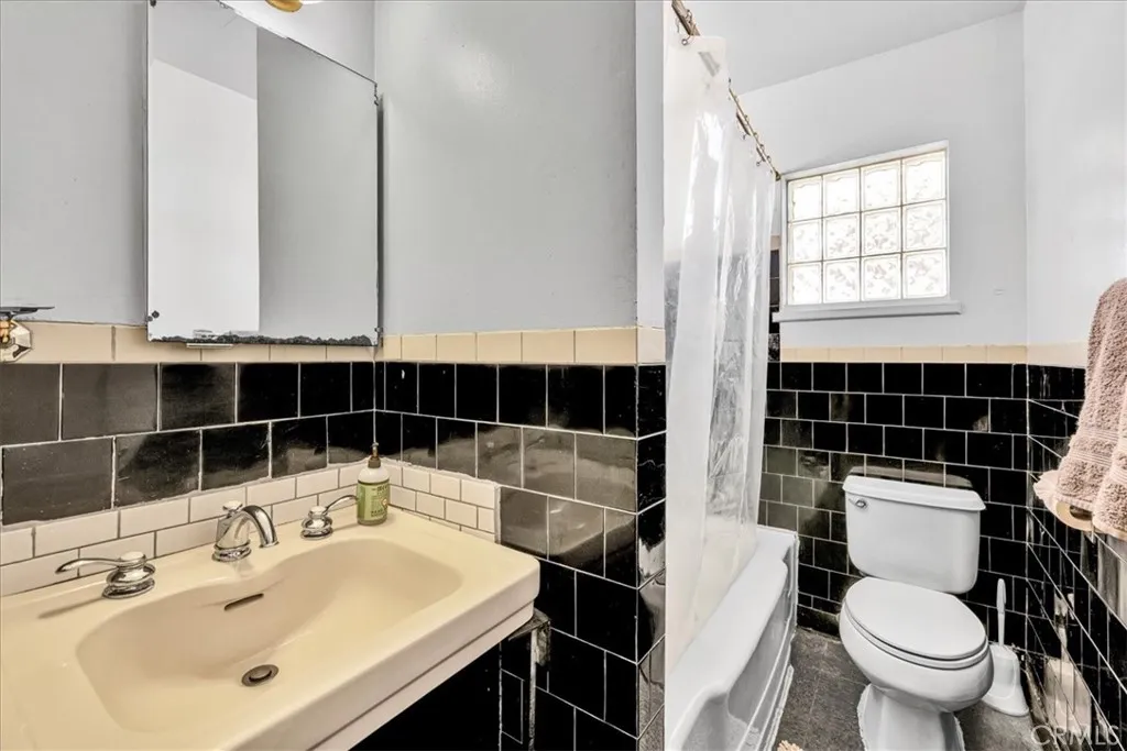 61855 Valley View, Joshua Tree, California 92252 home-pic-18