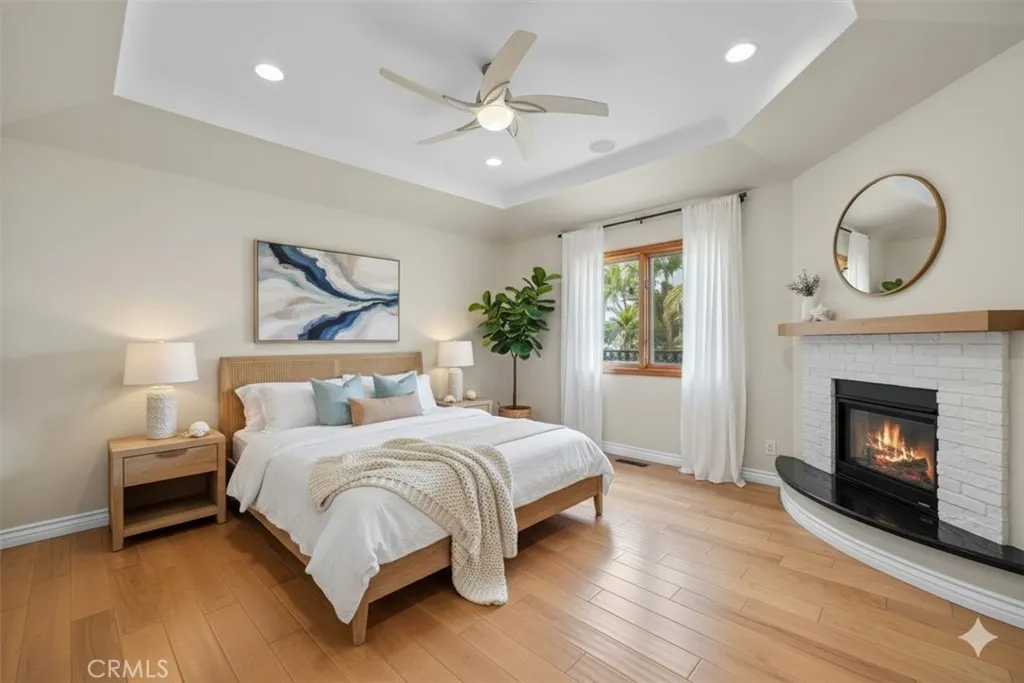 116 Termino, Long Beach, California 90803 home-pic-9