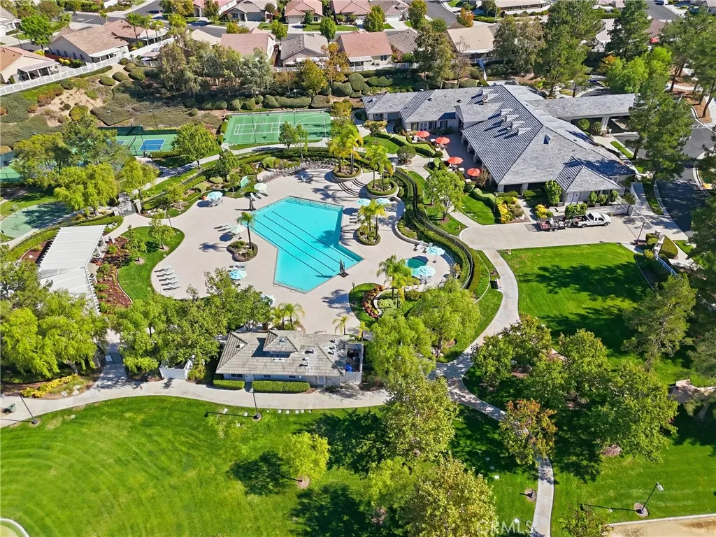 39320 Beringer, Murrieta, California 92563 home-pic-8