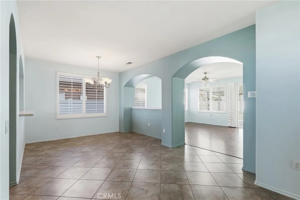 39320 Beringer, Murrieta, California 92563 home-pic-20
