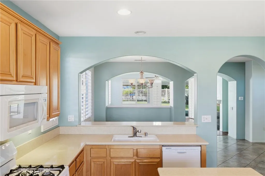 39320 Beringer, Murrieta, California 92563 home-pic-22