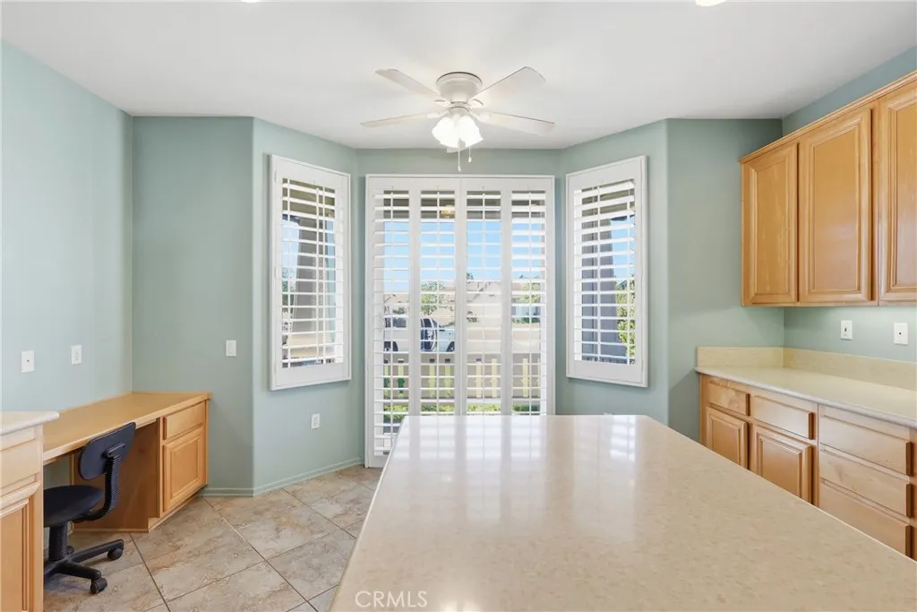 39320 Beringer, Murrieta, California 92563 home-pic-26