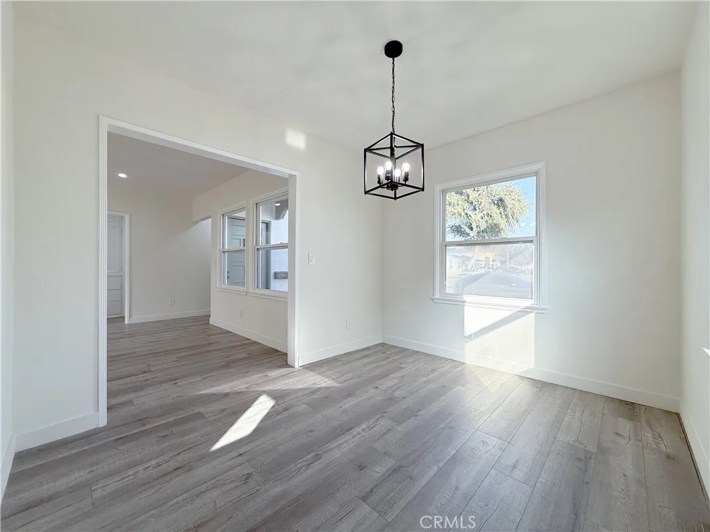 1215 N Chester Avenue, Compton, California 90221 home-pic-3