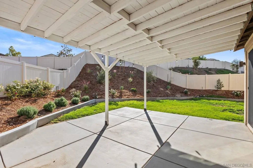 29634 Lewis Cir, Winchester, California 92596 home-pic-26