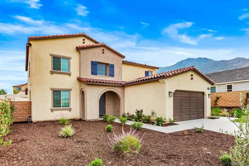 29634 Lewis Cir, Winchester, California 92596 home-pic-1