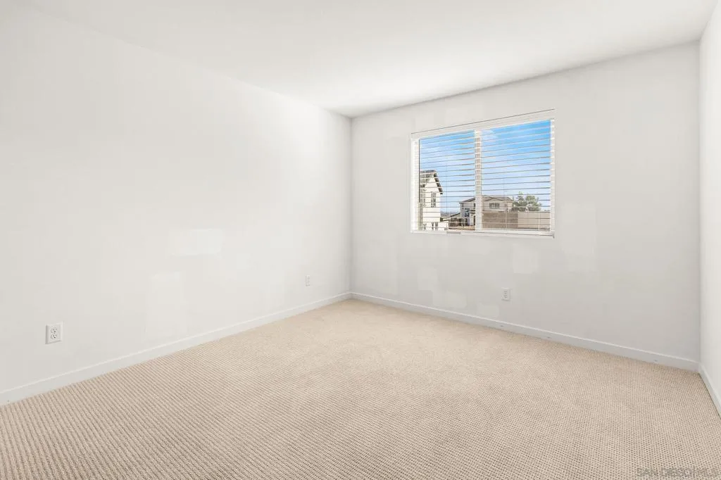 29634 Lewis Cir, Winchester, California 92596 home-pic-16