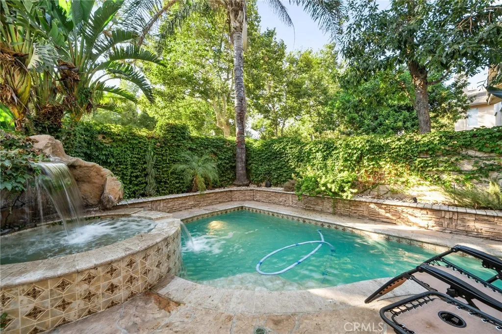 5630 Hunt Club, Fontana, California 92336 home-pic-2