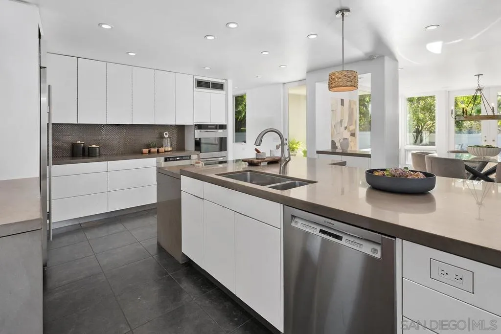 6172 Via Posada Del Norte, Rancho Santa Fe, California 92067 home-pic-4