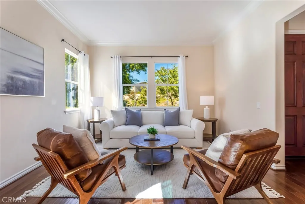 26420 Township Street, Saugus, California 91350 home-pic-10