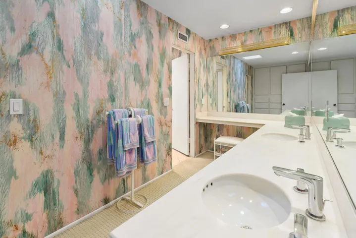 29_11939584_184393_184393-EI-129