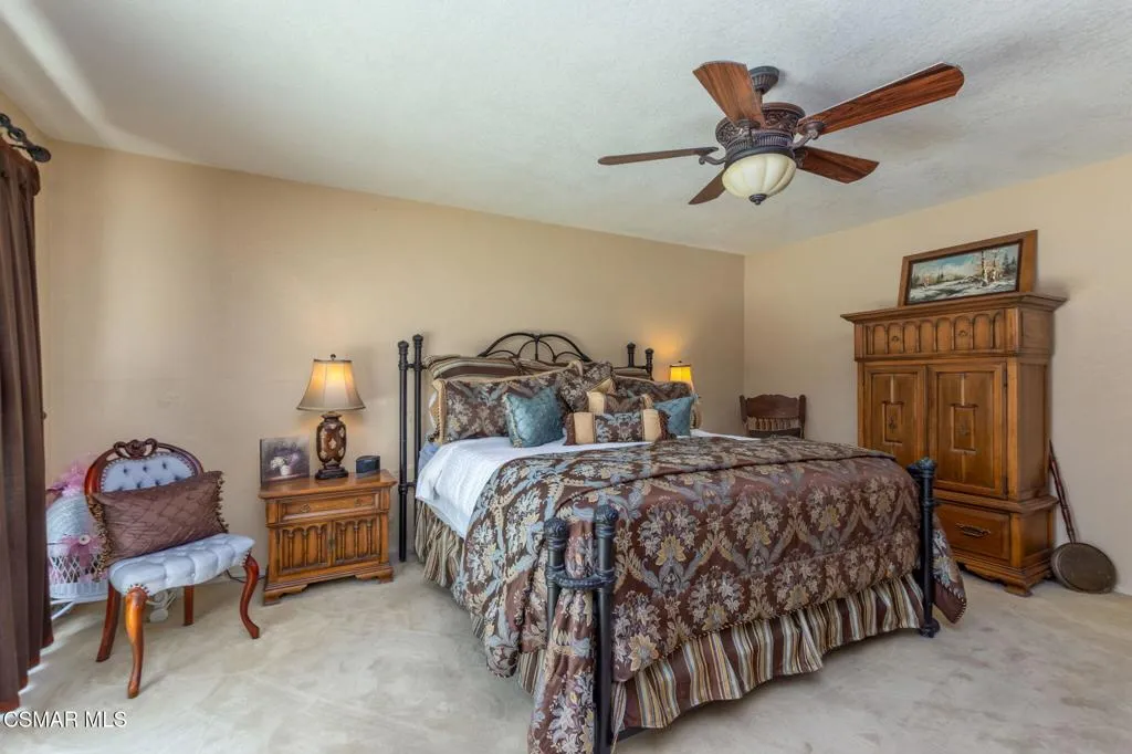 2130 La Granada Drive, Thousand Oaks, California 91362 home-pic-22