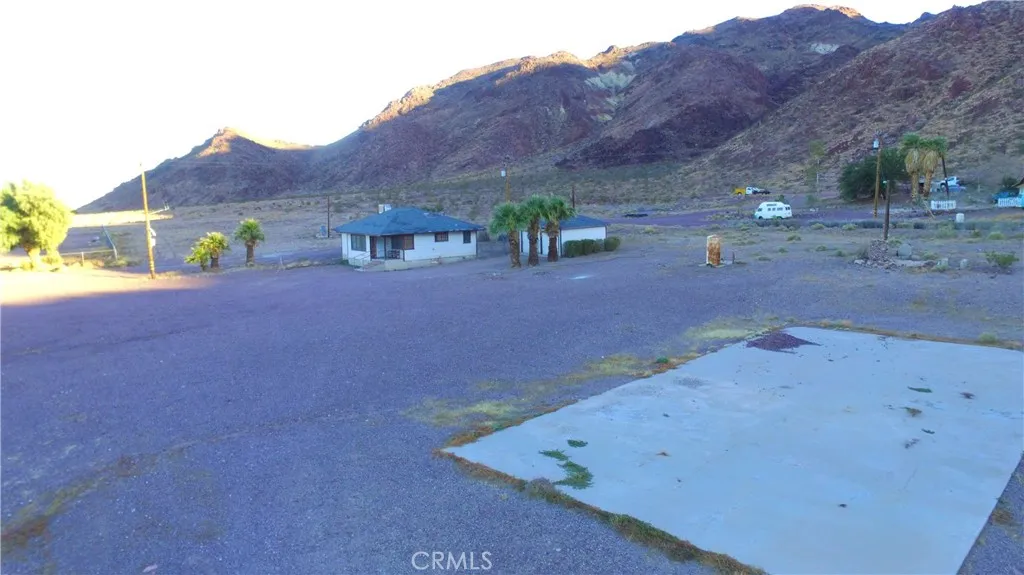 44655 44544 National Trails Highway, Newberry Springs, California 92365 home-pic-9