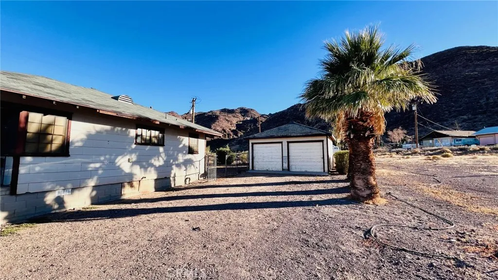 44655 44544 National Trails Highway, Newberry Springs, California 92365 home-pic-22