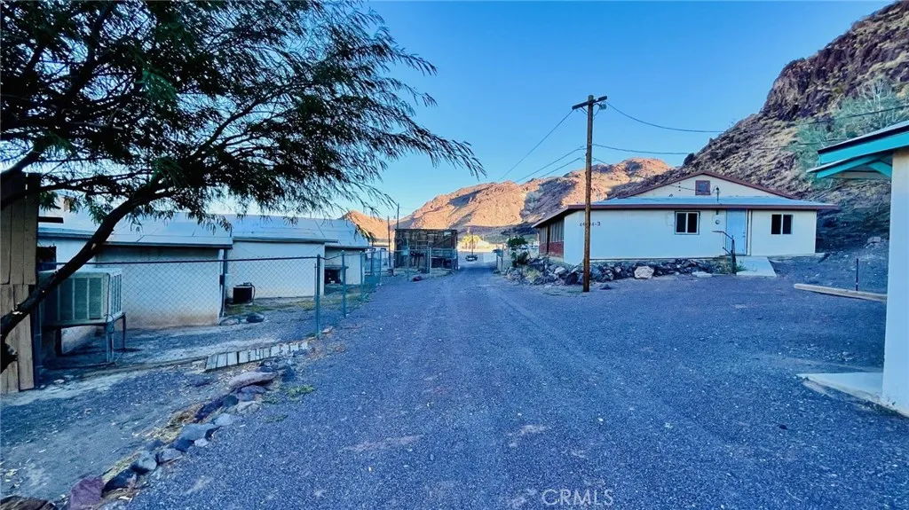 44655 44544 National Trails Highway, Newberry Springs, California 92365 home-pic-62