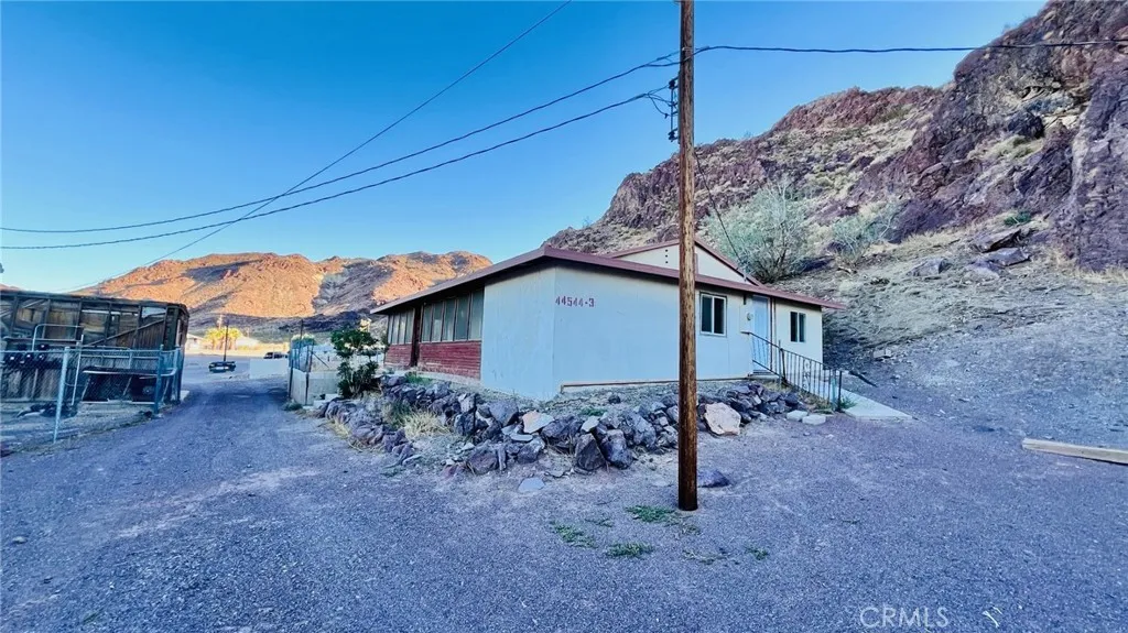 44655 44544 National Trails Highway, Newberry Springs, California 92365 home-pic-64