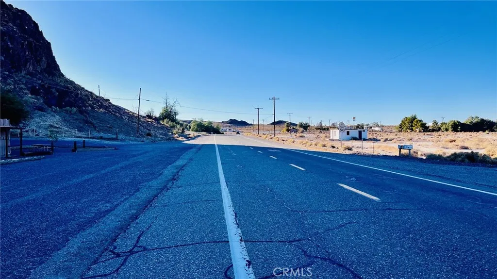44655 44544 National Trails Highway, Newberry Springs, California 92365 home-pic-54