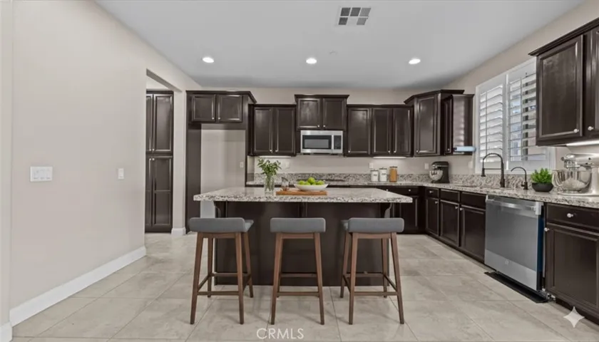 Kitchen*Virtually Staged Photo With AI*