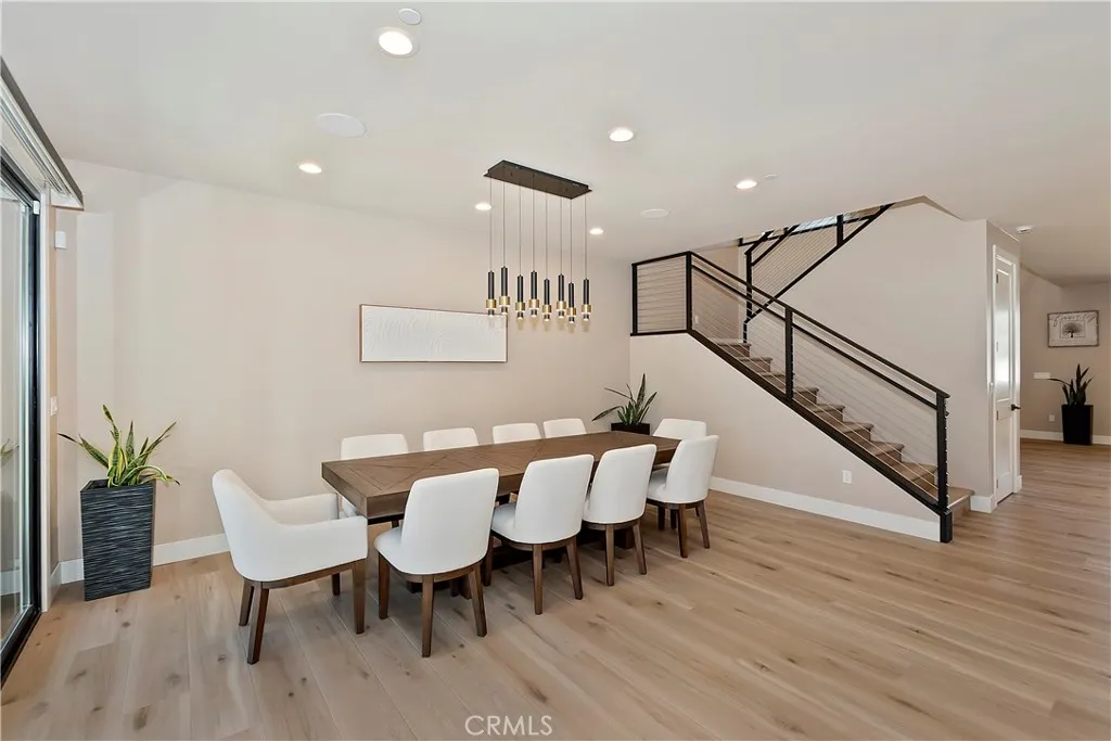 361 Meadow Circle N, Big Bear Lake, California 92315 home-pic-6