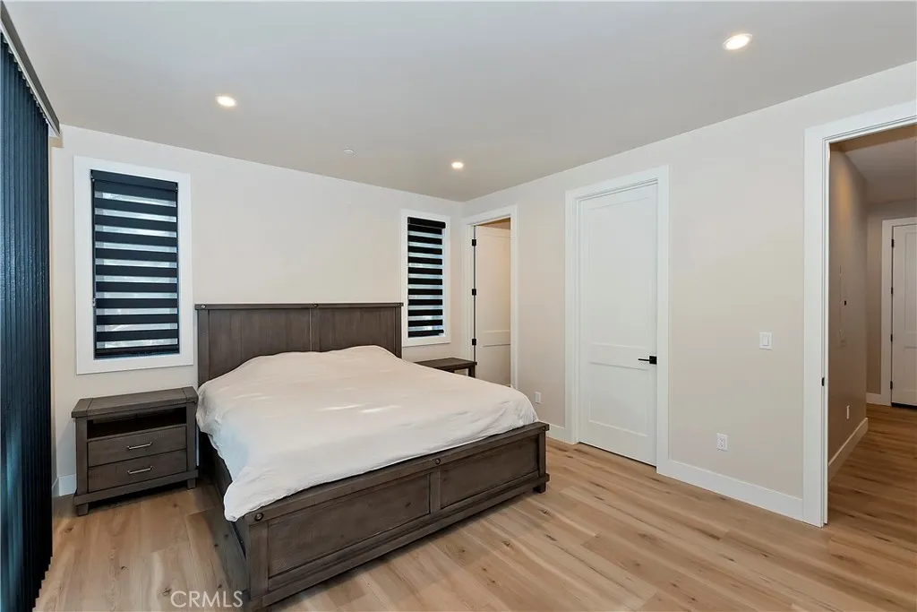361 Meadow Circle N, Big Bear Lake, California 92315 home-pic-16