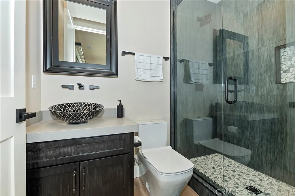 361 Meadow Circle N, Big Bear Lake, California 92315 home-pic-37