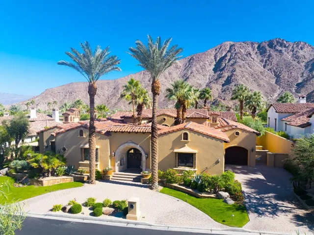 107-web-or-mls-TP_GatoReturn_1125_OPMG_0