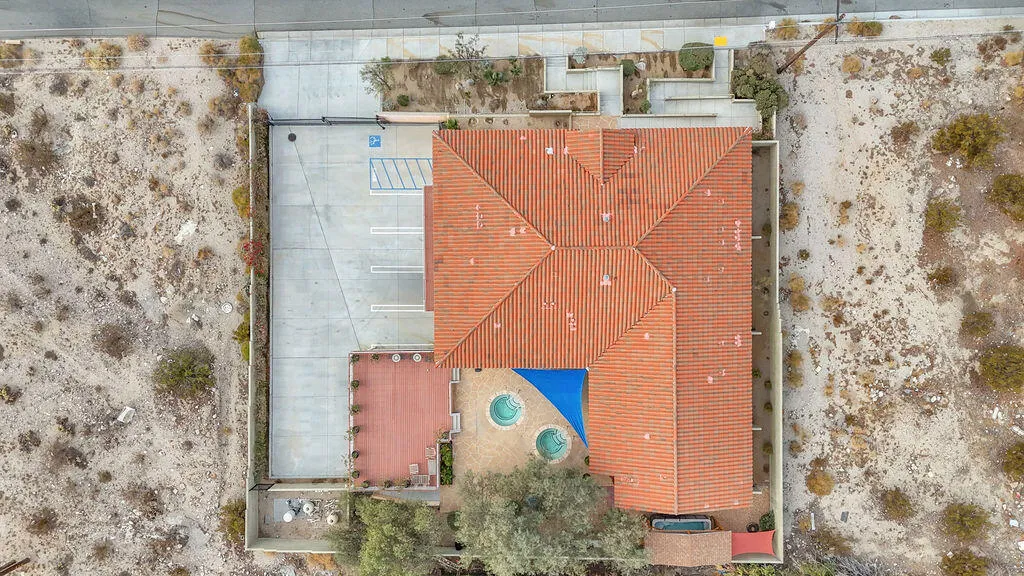 12622 Miracle Hill Road, Desert Hot Springs, California 92240 home-pic-3