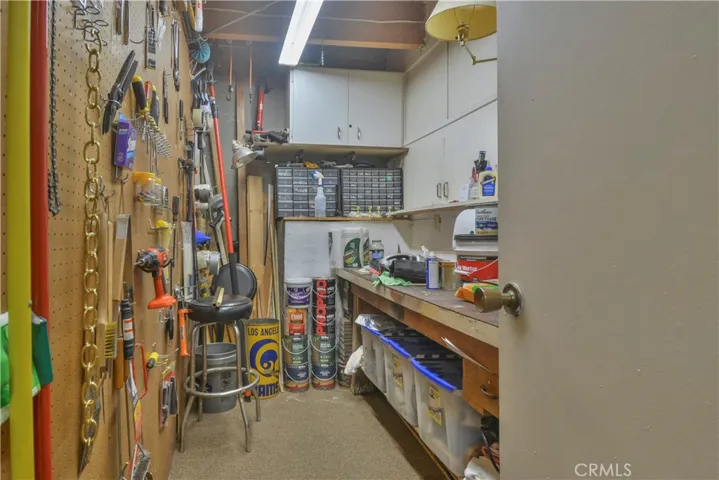 Workshop in Build up (access from inside home)