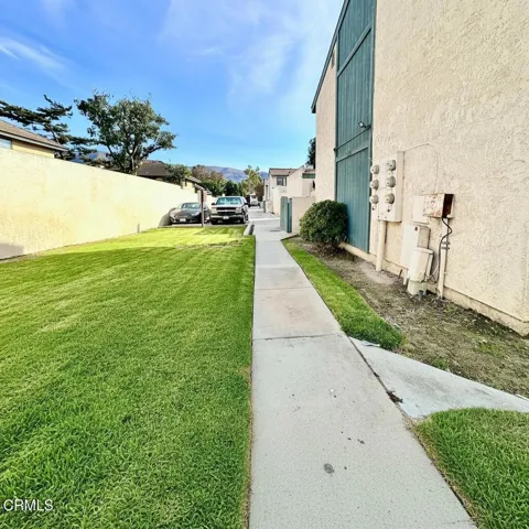 129 E Ventura St #A Building